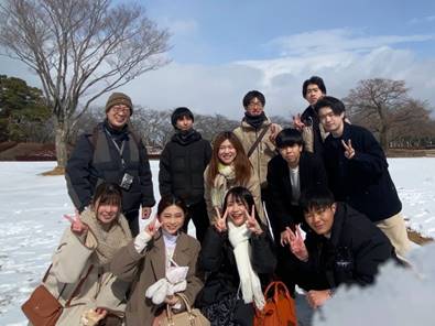 �l, ���O, �O���[�v, ���O ���܂܂�Ă���摜

�����I�ɐ������ꂽ����