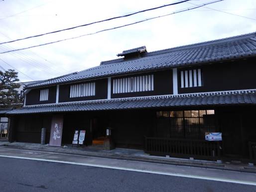 �����̊Ԃ̓��H

�����x�̐��x�Ŏ����I�ɐ������ꂽ����